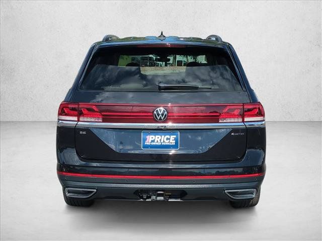 Used 2025 Volkswagen Atlas SE AWD/4WD image 7