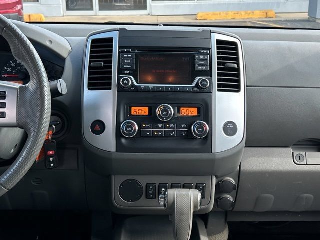 Used 2015 Nissan Frontier SV w/ SV Value Truck Package RWD image 21