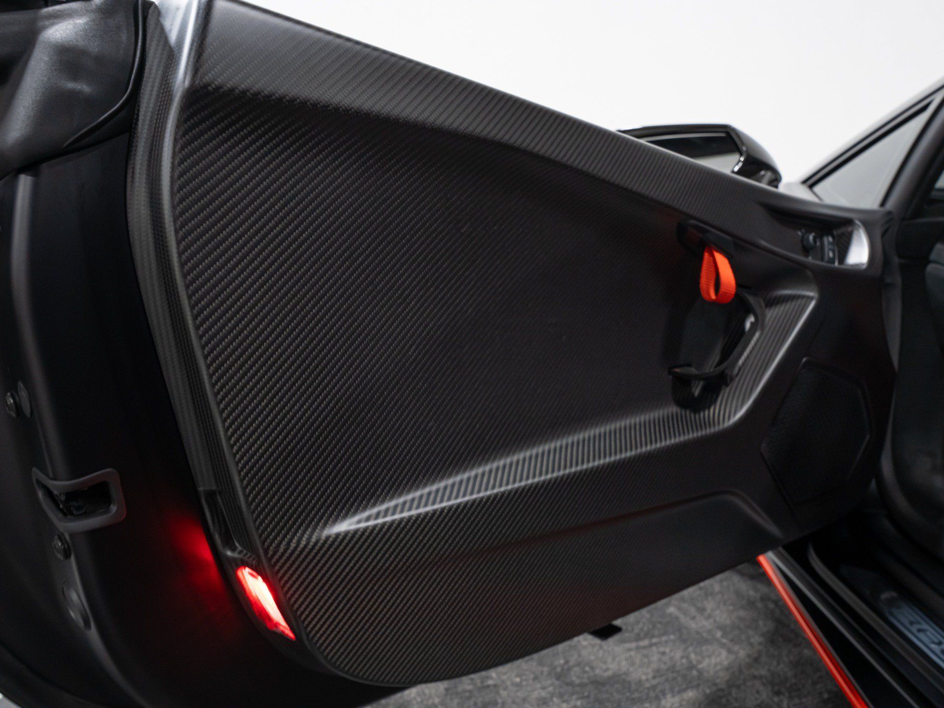 Used 2024 Lamborghini Huracan STO RWD image 49