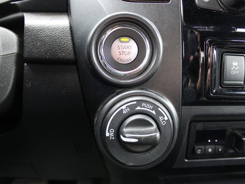Certified 2023 Nissan Titan PRO-4X w/ Pro-4x Convenience Package AWD/4WD image 19