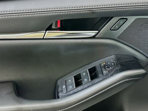 Used 2025 MAZDA MAZDA3 s image 15