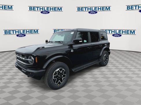 New 2025 Ford Bronco Outer Banks image 4