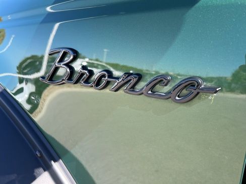 Used 2023 Ford Bronco Wildtrak image 10