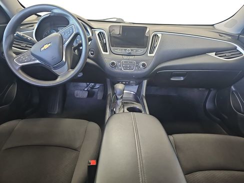 Used 2024 Chevrolet Malibu LT FWD image 9