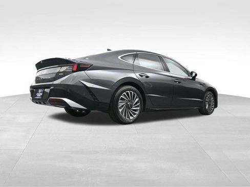 New 2026 Hyundai Sonata Limited FWD image 38