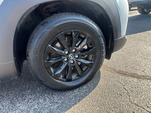 Used 2025 MAZDA CX-50 AWD 2.5 S w/ Preferred Package image 9