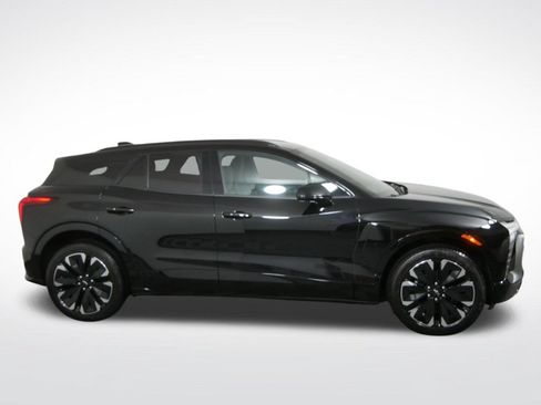 Used 2024 Chevrolet Blazer EV RS AWD/4WD image 2