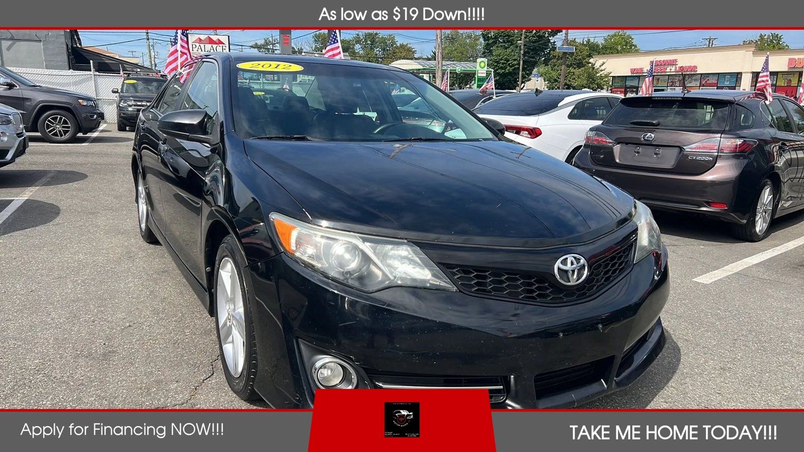 Used 2012 Toyota Camry SE FWD image 7