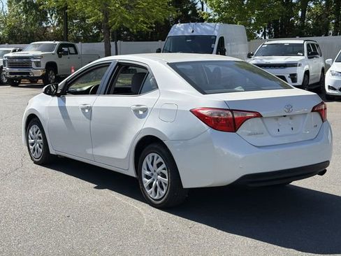 Used 2019 Toyota Corolla LE FWD image 11