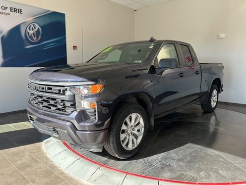 Used 2022 Chevrolet Silverado 1500 Custom w/ LPO, Dark Essentials Package image 2