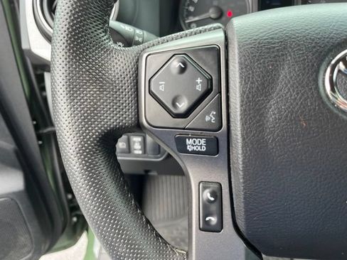 Used 2022 Toyota Tacoma TRD Sport w/ TRD Premium Sport Package AWD/4WD image 22