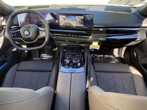 New 2026 BMW 530i w/ Premium Package image 15