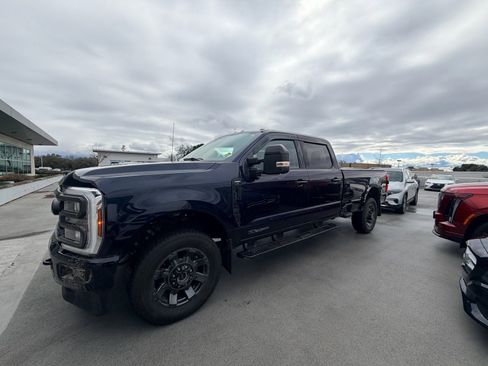 Used 2024 Ford F350 Lariat w/ Sport Appearance Package image 4