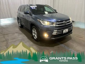 Certified 2018 Toyota Highlander Limited AWD/4WD video 1
