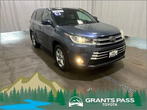 Certified 2018 Toyota Highlander Limited AWD/4WD image 1