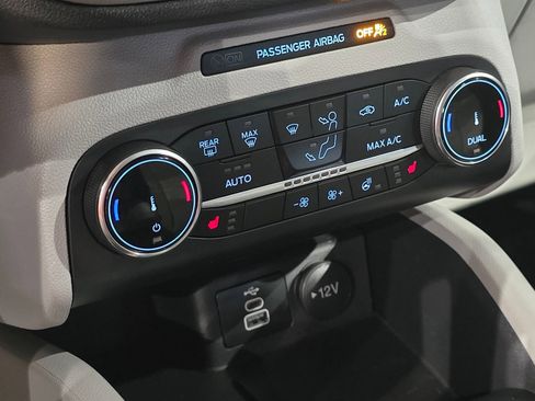 New 2025 Ford Escape Active w/ Cold Weather Package image 26