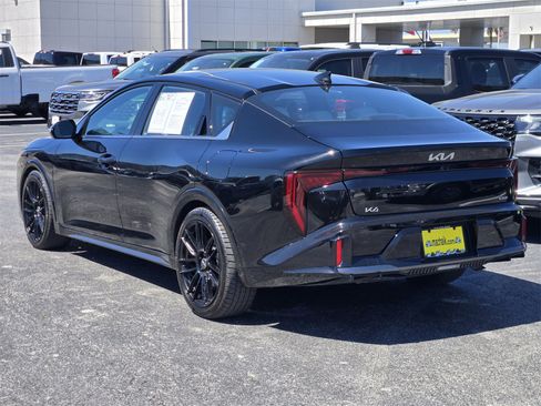 Used 2025 Kia K4 GT-Line w/ GT-Line Premium Package image 4