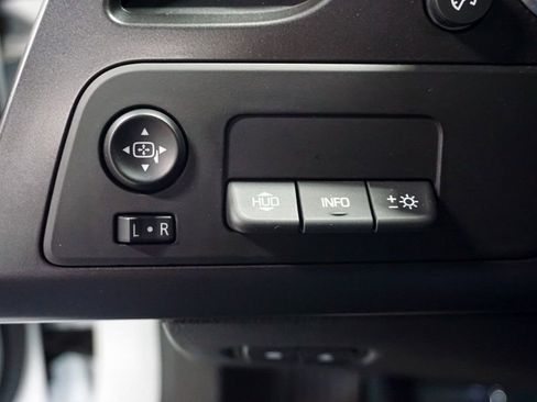 Used 2019 Chevrolet Corvette Z06 w/ Z07 Performance Package image 75