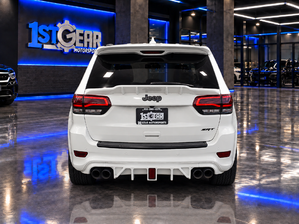 Used 2017 Jeep Grand Cherokee SRT AWD/4WD image 7