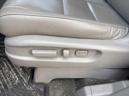 Used 2016 Honda Odyssey EX-L image 18