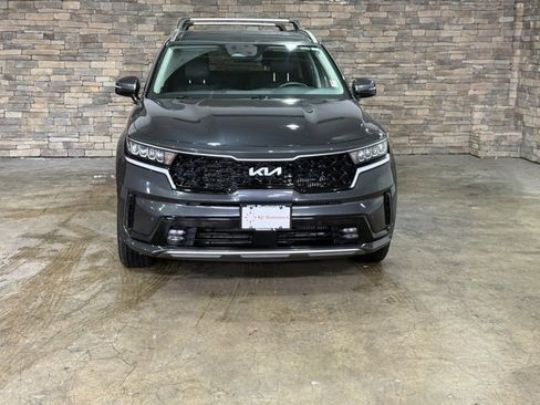 Used 2022 Kia Sorento EX w/ Panoramic Sunroof Package image 35