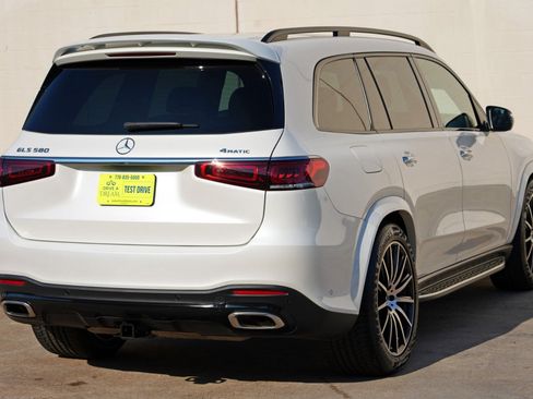 Used 2022 Mercedes-Benz GLS 580 4MATIC image 63