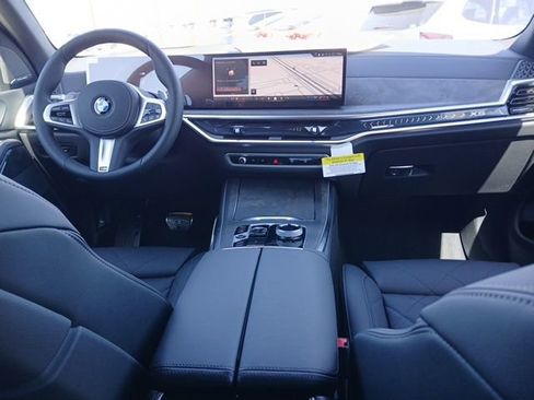 New 2026 BMW X5 sDrive40i RWD image 13