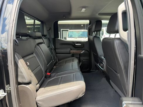 Used 2021 GMC Sierra 1500 Denali w/ Denali Ultimate Package AWD/4WD image 15