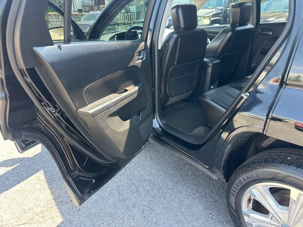 Used 2016 GMC Terrain SLT AWD/4WD image 18