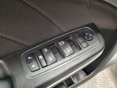 Used 2020 Dodge Charger Scat Pack image 19