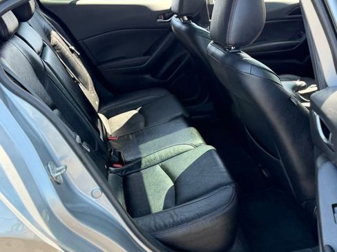 Used 2014 MAZDA MAZDA3 s Grand Touring w/ Technology Package image 26