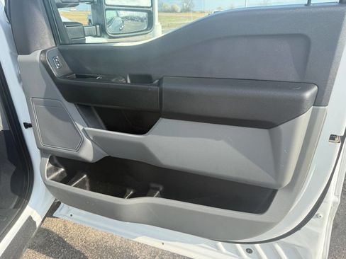 Used 2023 Ford F350 XL w/ FX4 Off-Road Package image 30