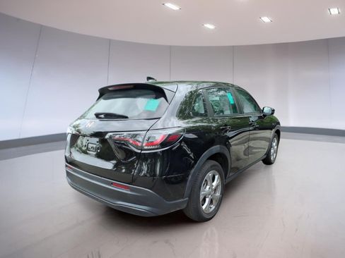 Used 2023 Honda HR-V LX image 4