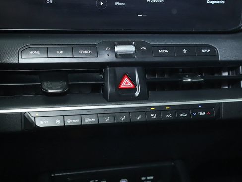 Used 2025 Kia K4 FWD image 25