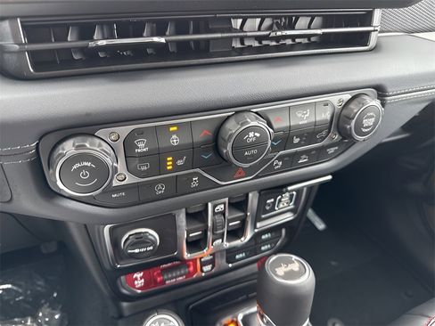 New 2026 Jeep Wrangler Unlimited Rubicon w/ Safety Group image 57