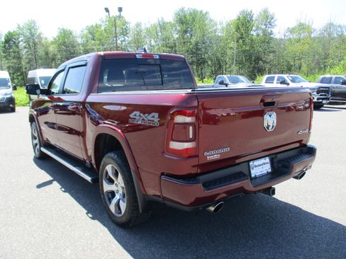 Used 2019 RAM 1500 Laramie w/ Sport Appearance Package AWD/4WD image 7
