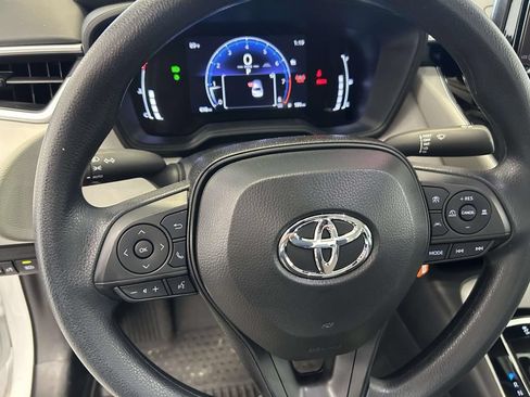 Used 2026 Toyota Corolla LE FWD image 16