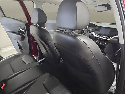 Used 2022 Kia Niro EX w/ Cold Weather Package image 15