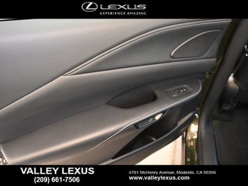 Used 2024 Lexus RX 350 Premium w/ Convenience Package AWD/4WD image 17