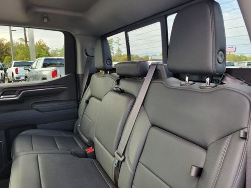 Used 2022 GMC Sierra 1500 SLT w/ SLT Premium Plus Package image 28