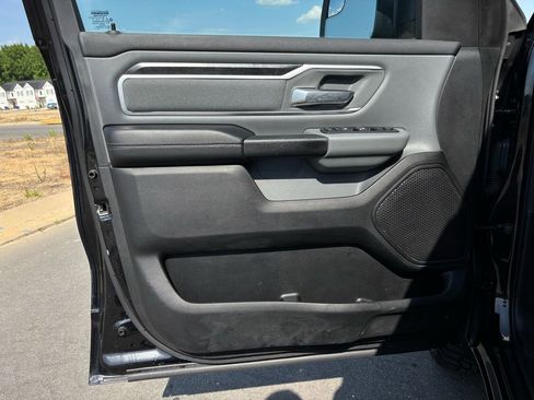 Used 2020 RAM 1500 Big Horn AWD/4WD image 14