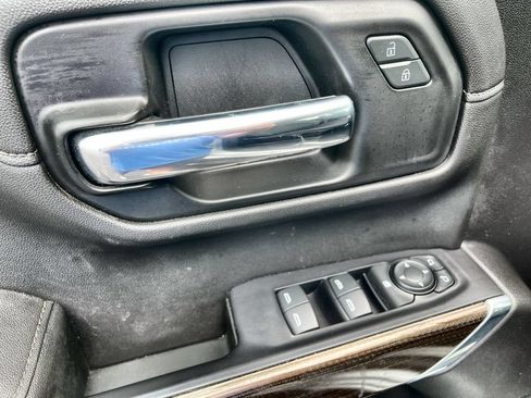 Used 2020 Chevrolet Silverado 1500 RST AWD/4WD image 22