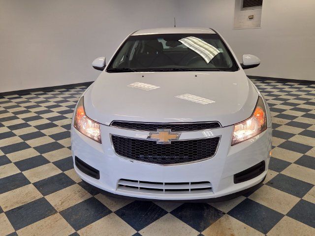 Used 2012 Chevrolet Cruze Eco FWD image 2