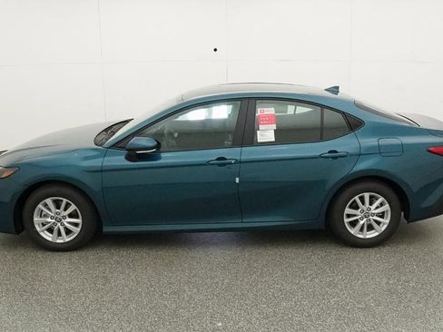 New 2026 Toyota Camry LE image 25