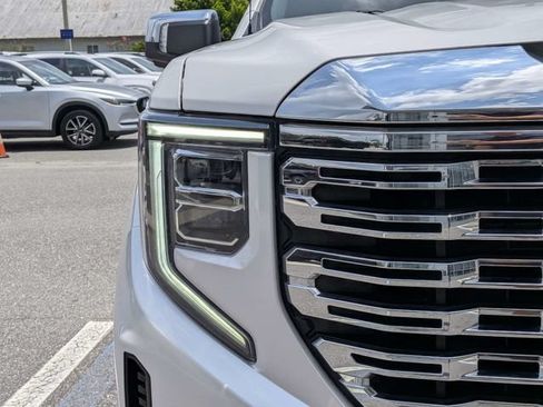 Used 2024 GMC Sierra 1500 Denali w/ Denali Reserve Package AWD/4WD image 9