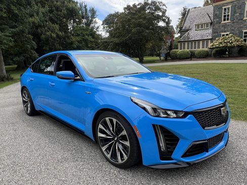 Used 2022 Cadillac CT5 V Blackwing w/ Parking Package image 2