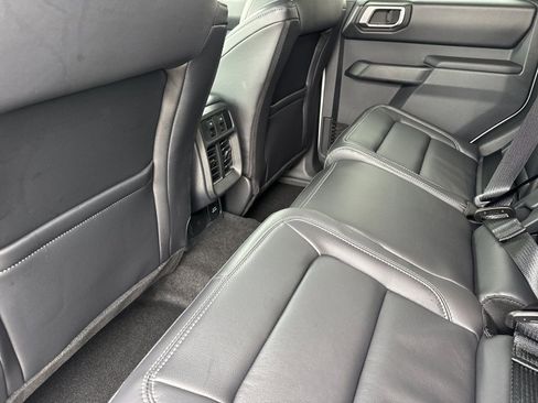 New 2025 Ford Bronco Outer Banks w/ Sasquatch Package image 12