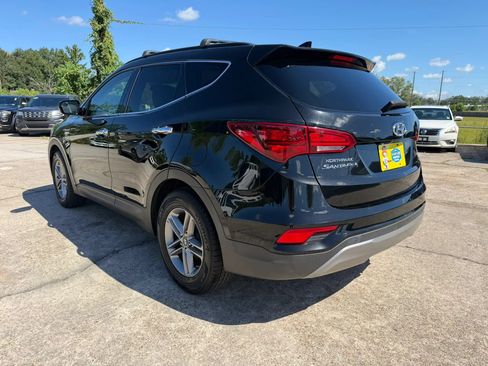 Used 2017 Hyundai Santa Fe Sport FWD image 3