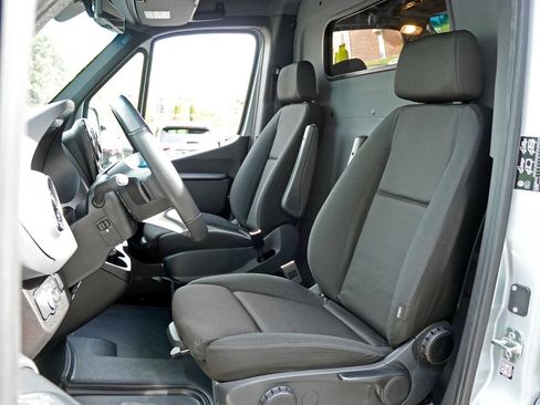 Used 2026 Mercedes-Benz Sprinter 3500 image 10
