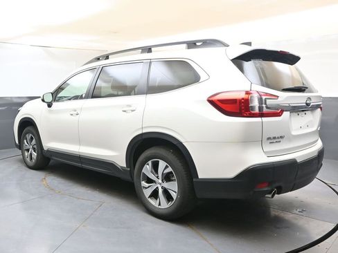 Used 2025 Subaru Ascent Premium AWD/4WD image 3